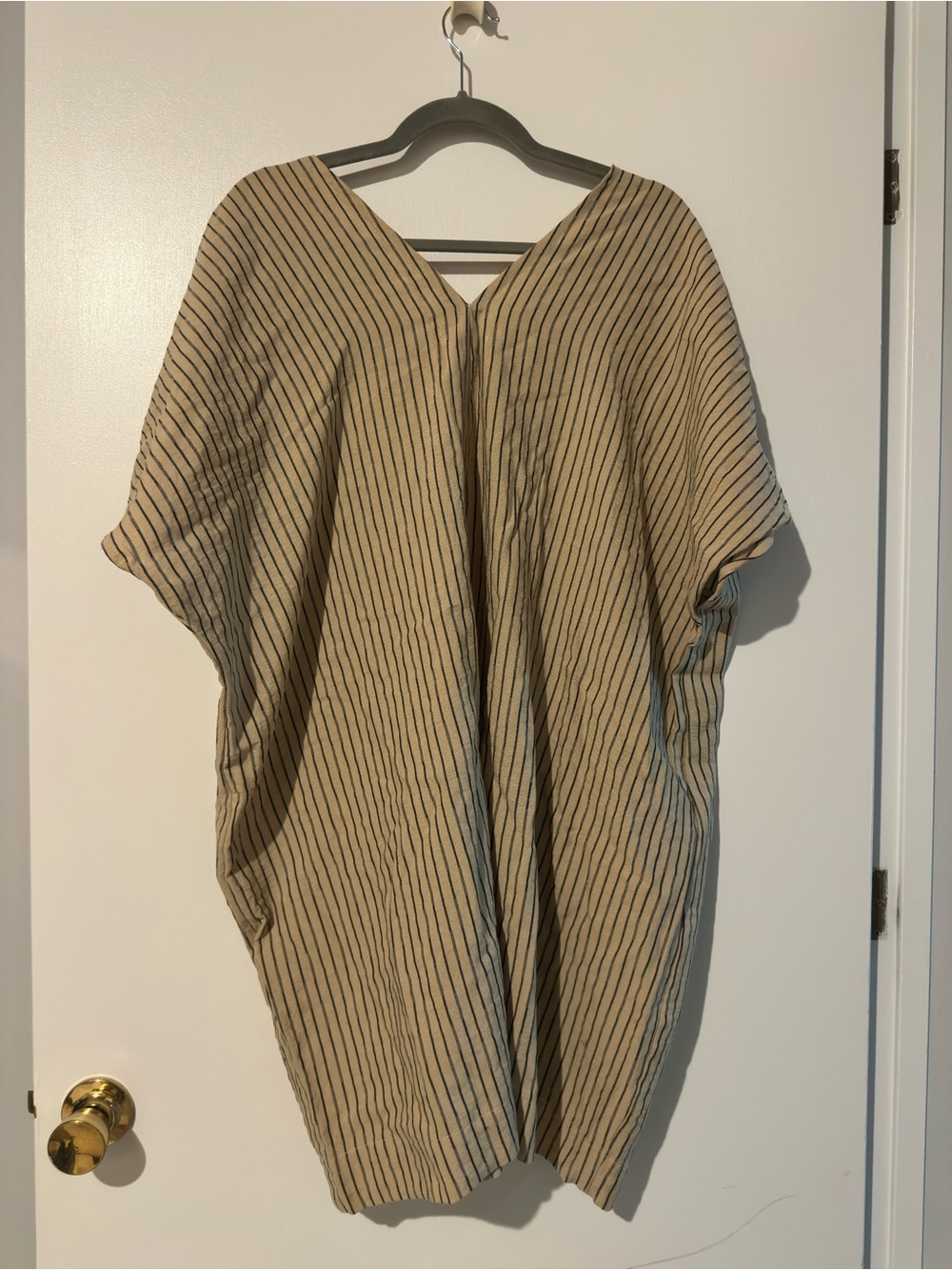Relaxed Striped Tunic with Front Pockets - Tan & Black - Picture 3 of 3